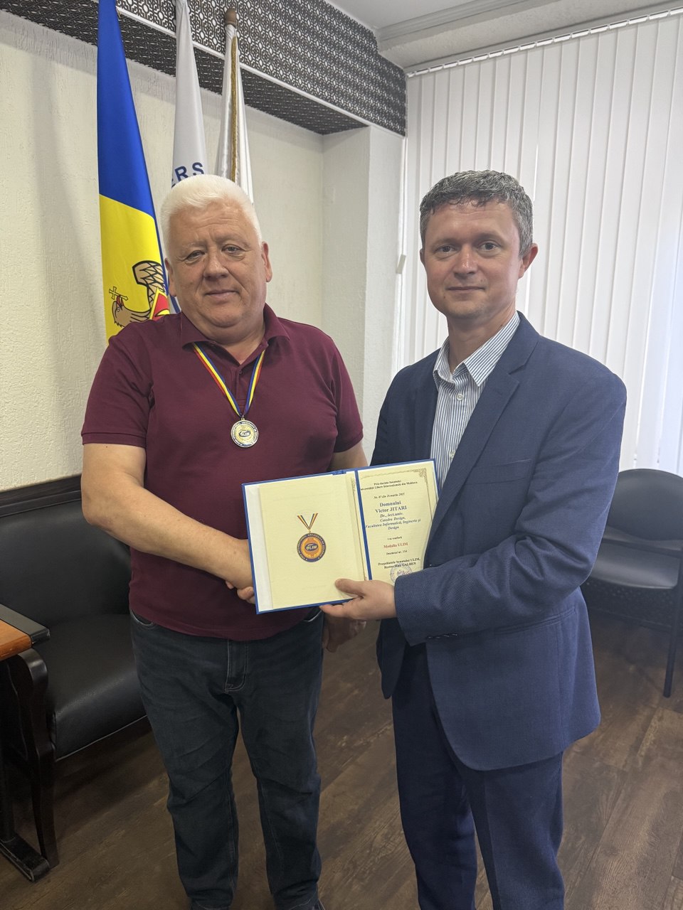 Înmânarea distincțiilor cadrelor didactice pentru merite deosebite, Ședința Senatului ULIM din 30.04.2025